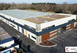 Locaux d'activité neufs à vendre Salleboeuf - Parc récent