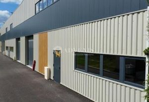 Locaux d'activité neufs à vendre Salleboeuf - Parc récent