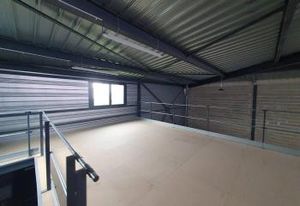 Location entrepôt Mérignac - Proche aéroport et zone artisanale