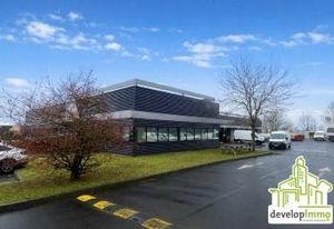 Location local d'activité Ifs - Bureaux et atelier - Accès bus