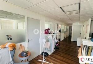 Location bureaux Gradignan - Proche rocade A63 et bus