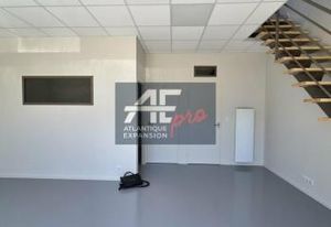 Location bureaux Pornichet - Proches arrêts de bus Siffrais et Petit Canon