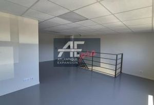 Location bureaux Pornichet - Proches arrêts de bus Siffrais et Petit Canon