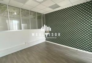 Location bureau Saint-Cyr-sur-Loire - Ascenseur et accès PMR