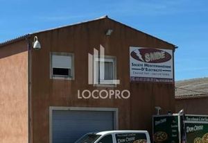 Location bureau Le Muy - Proche A8 et zone d'activité