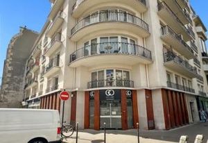 Local commercial d'angle à louer Paris 17e - Place Pereire