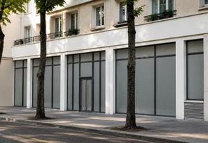 Location local commercial Paris 15e près M° Félix Faure