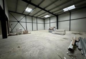 Location local d'activité Montmagny - Parc neuf - Accès A86/A1