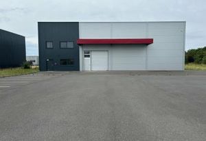 Location local d'activité Trémery - Accès A31/A4 - Racks inclus