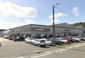 Location local commercial Le Mans - 974 m²