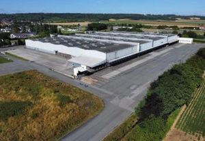Plateforme d'activité à vendre Vimy - Accès direct N17 et A26