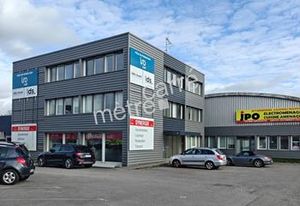 Location bureaux Nantes - Bâtiment en copropriété avec ascenseur