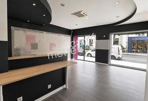 Location local commercial Nantes centre-ville - Accès PMR
