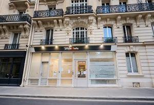 Location local commercial - 130 m²
