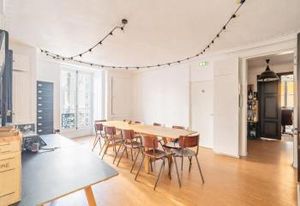 Location bureau - 143 m²