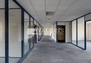 Location bureaux Bron - Proche A43, périphérique et tramway T5