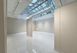 Location local commercial - 234 m²