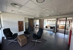 Location bureaux Puget-sur-Argens - Parc des Vernèdes proche A8
