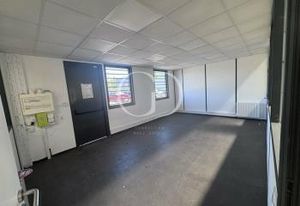 Location locaux d'activité Saint-Priest - Proche A43 et T3