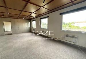 Vente bureau Saint-Médard-en-Jalles centre-ville