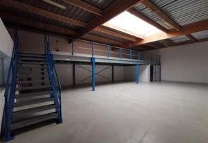 Location locaux d'activité Saint-Aubin-du-Cormier - Proche A84