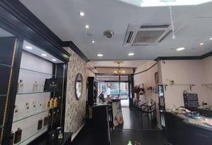 Location local commercial Limoges - Proche Halles Centrales