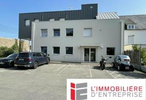 Location bureau Vannes - Ascenseur et parking inclus