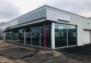 Location local commercial Colmar - Showroom spacieux