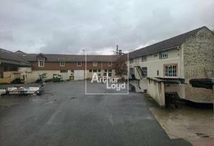 Vente bureau et stockage Varennes-sur-Seine - 1500 m²