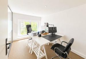 Location bureaux 230 m² Lyon 3e - Proche Saxe-Préfecture