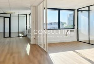Bureaux à louer Issy-les-Moulineaux - Proche transports