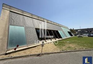 Location bureaux Cannes La Bocca - Proximité axes routiers et bus