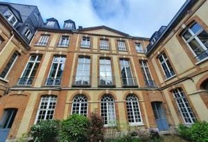 Location bureau Rouen centre - Proche Place de l'Hôtel de Ville