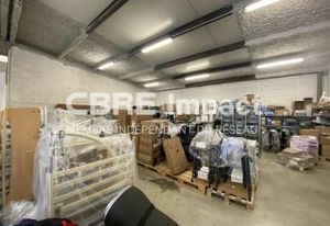 Location local d'activité Saint-Brice-Courcelles - Bureaux inclus