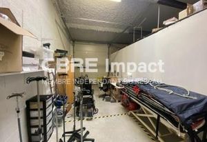 Location local d'activité Saint-Brice-Courcelles - Bureaux inclus