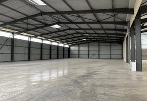 Location local stockage Morangis - Proche A6/A10 et Orly