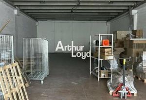 Local d'activité à louer Vallauris - Accès semi-remorques