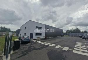 Local d'activité avec bureaux à vendre Salaunes - Accès PL