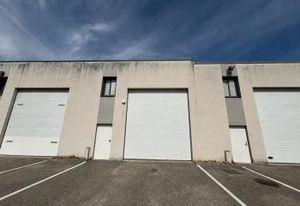 Location local d'activité Saint-Laurent-de-Mure - Proche A43 et aéroport