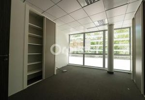 Location bureaux Lyon 9 - Quartier de l'Industrie bien desservi