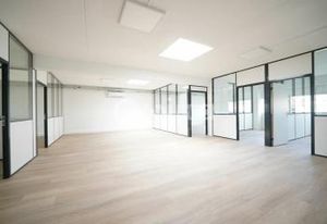 Location bureaux Lyon 7 - Métro D et bus C7/C11/C25