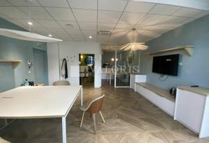 Location bureau Lyon 7 Gerland - Tram T2, bus multiples