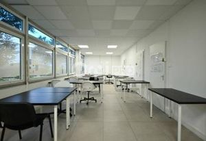 Location bureaux Saint-Priest - Proche D306 et bus 26