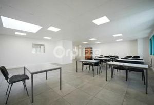 Bureaux à louer Vénissieux - Proche périphérique et bus C12
