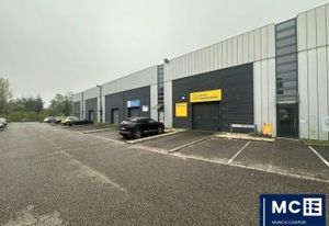 Location entrepôt Mundolsheim - 2 min A35 - Cour privative