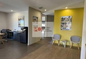Location bureaux Nîmes centre - Proche A9 et centre-ville