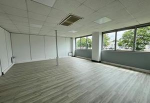 Location atelier bureaux Amiens - Accès A16-A29