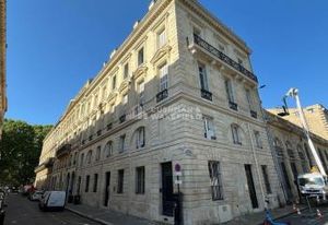 Location bureaux Bordeaux Quinconces - Proche tram et bus