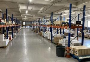 Location entrepôt Bayonne - 1933 m² - Quai de déchargement