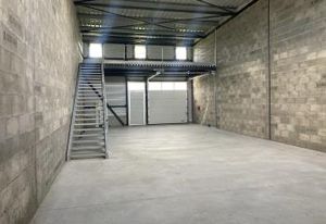 Vente entrepôt Ustaritz - 2 cellules sécurisées